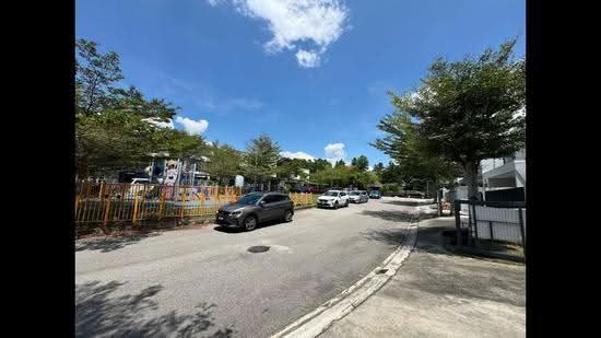 3-storey Terraced House for Sale in Laman Glenmarie (Shah Alam) - Zuraini Soh - PropertyGuru.com.my