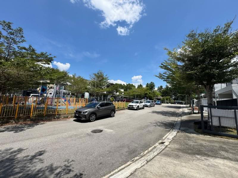 3-storey Terraced House for Sale in Laman Glenmarie (Shah Alam) - Zuraini Soh - Exterior - PropertyGuru.com.my