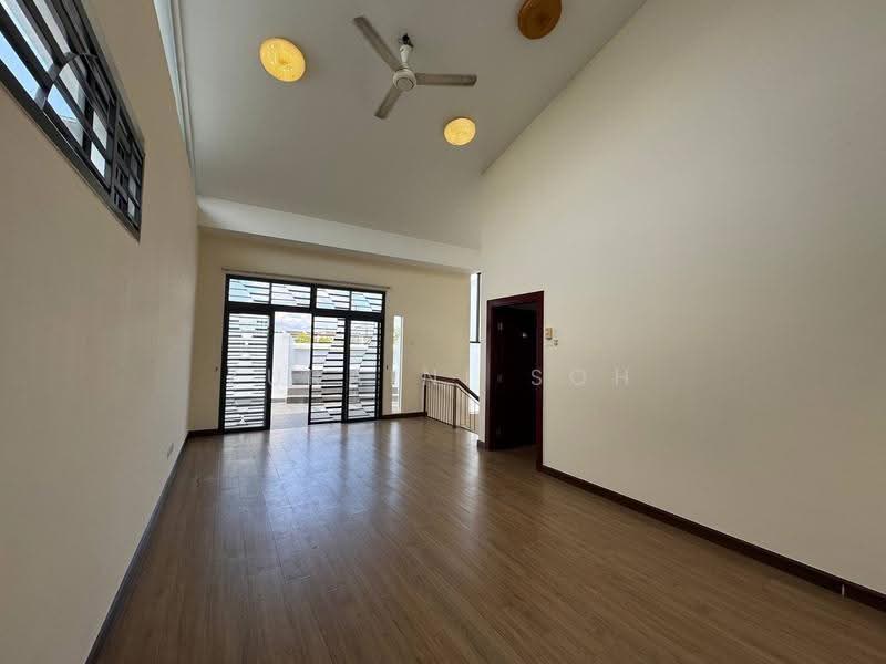 3-storey Terraced House for Sale in Laman Glenmarie (Shah Alam) - Zuraini Soh - Interior - PropertyGuru.com.my