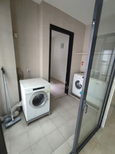 Semi-Detached House for Sale in Idamansara (Damansara Heights) - Keen Mon Pong - Laundry Room - PropertyGuru.com.my
