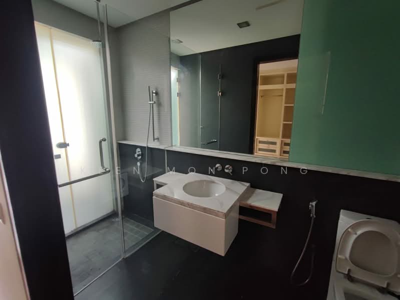 Semi-Detached House for Sale in Idamansara (Damansara Heights) - Keen Mon Pong - Bathroom - PropertyGuru.com.my