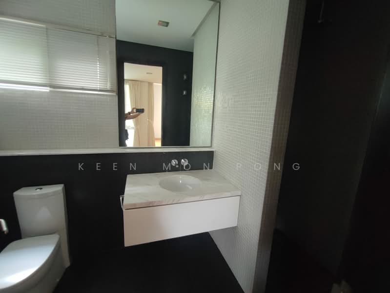 Semi-Detached House for Sale in Idamansara (Damansara Heights) - Keen Mon Pong - Bathroom - PropertyGuru.com.my
