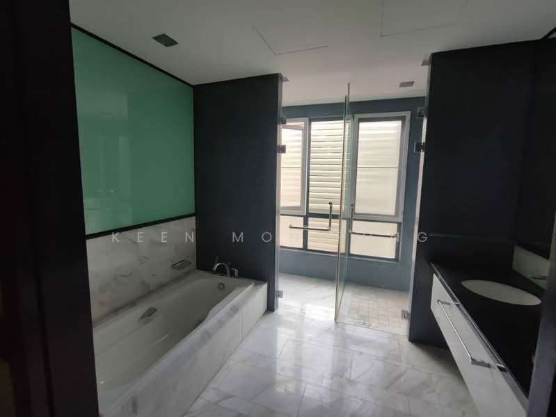 Semi-Detached House for Sale in Idamansara (Damansara Heights) - Keen Mon Pong - Bathroom - PropertyGuru.com.my