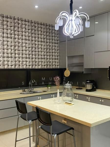 3-storey Terraced House for Rent in Cyberjaya (Selangor) - Mudz Salahuddin - Kitchen - PropertyGuru.com.my