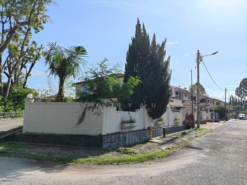 Bungalow for Sale in Ipoh (Perak) - Ck Nyau - PropertyGuru.com.my