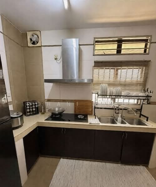 Rumah Teres 2.5 Tingkat untuk Disewa di Taman Setiawangsa (Setiawangsa) - Rohani Daud - Kitchen - PropertyGuru.com.my