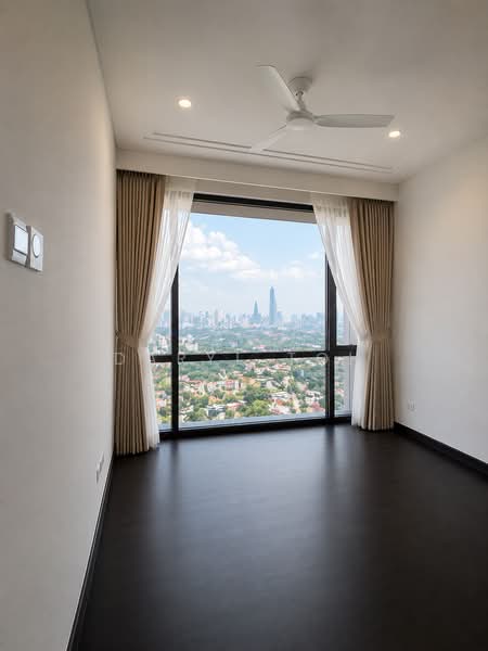 Servis Apartment untuk Disewa di Pavilion Damansara Heights - Daryl Toh - View - PropertyGuru.com.my