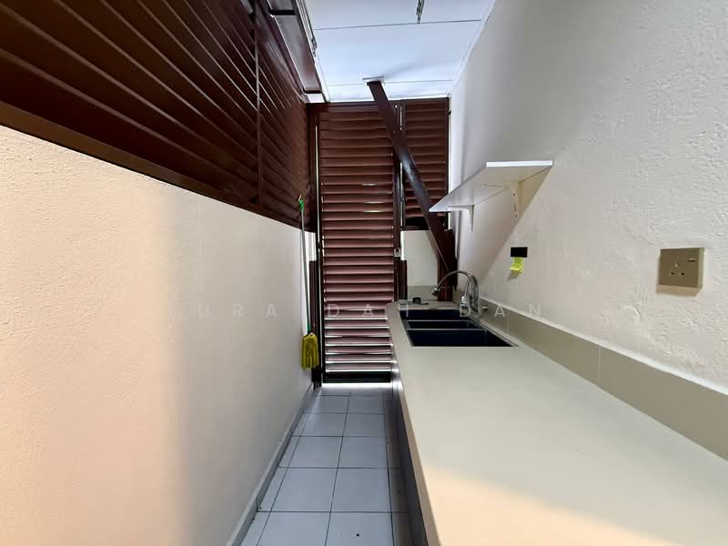 Rumah Bandar untuk Dijual di Bandar Tun Hussein Onn (Cheras) - Zuraidah Dan - Kitchen - PropertyGuru.com.my
