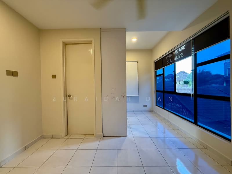 Rumah Bandar untuk Dijual di Bandar Tun Hussein Onn (Cheras) - Zuraidah Dan - Bedroom - PropertyGuru.com.my