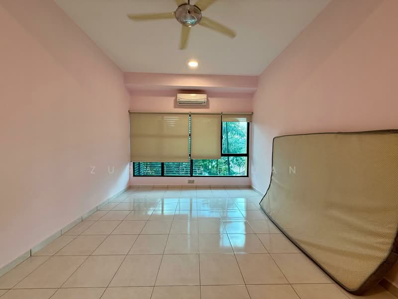 Rumah Bandar untuk Dijual di Bandar Tun Hussein Onn (Cheras) - Zuraidah Dan - Bedroom - PropertyGuru.com.my