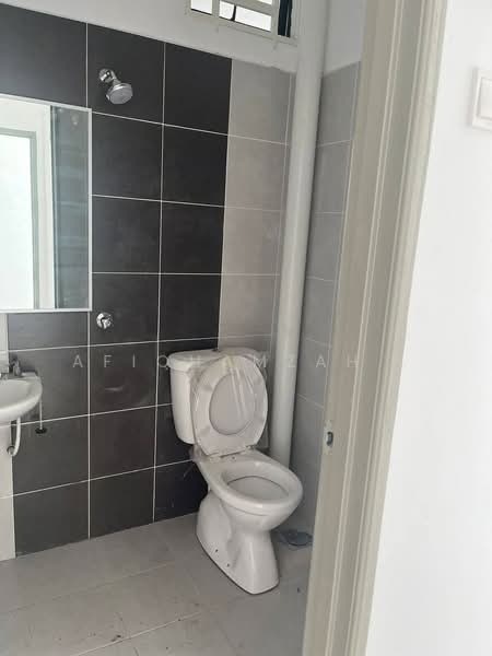 Terraced House for Sale in Kota Kuala Muda (Kedah) - AfiqHamzah . - Bathroom - PropertyGuru.com.my
