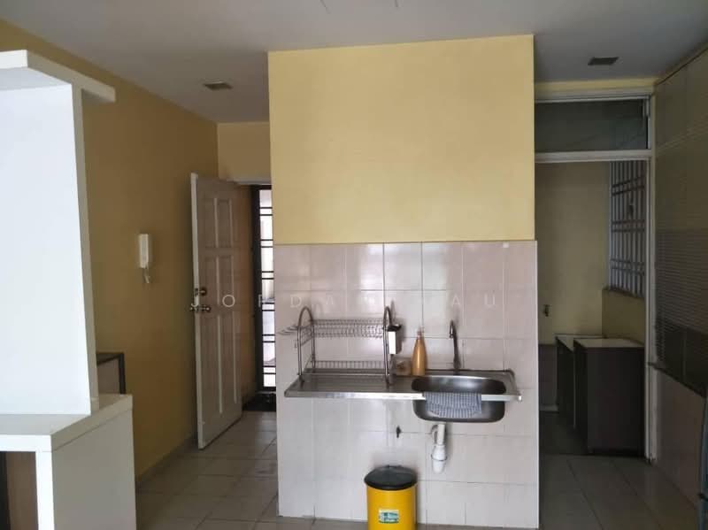 Pangsapuri untuk Disewa di Lake View Suites - Jordan Kau - PropertyGuru.com.my