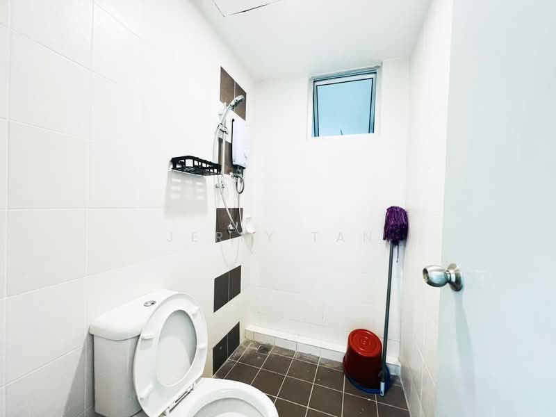 Condominium for Rent at The Golden Triangle Condominium - Jerry Tan - Bathroom - PropertyGuru.com.my