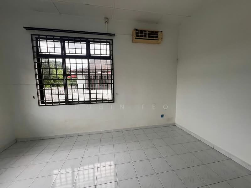 2-storey Terraced House for Rent in Taman Sungai Emas (Kulai) - Robin Teo - Interior - PropertyGuru.com.my