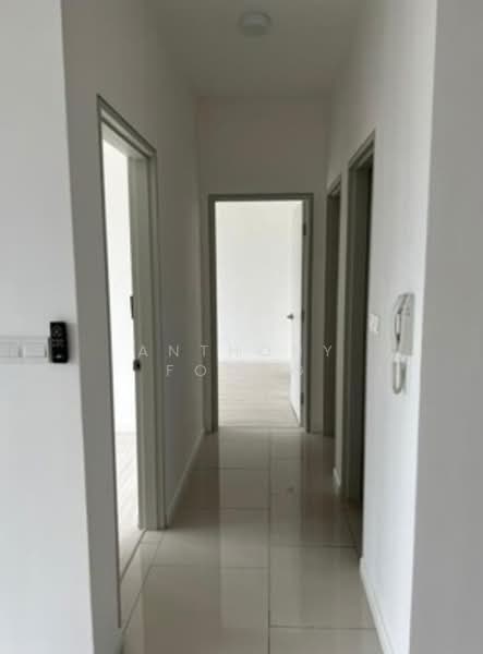 Service Residence for Sale at Three33 Residence - Anthony Foong - Corridor - PropertyGuru.com.my