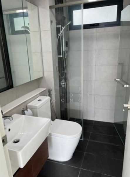 Service Residence for Sale at Three33 Residence - Anthony Foong - Bathroom - PropertyGuru.com.my