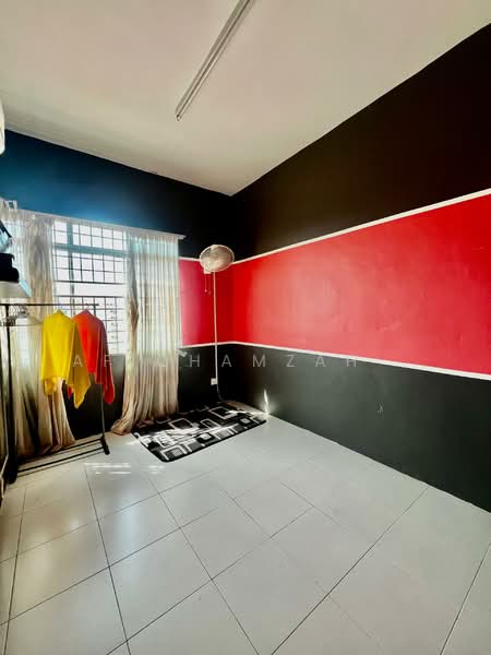 Apartment for Sale at Pangsapuri Sri Chempa - AfiqHamzah . - Bedroom - PropertyGuru.com.my