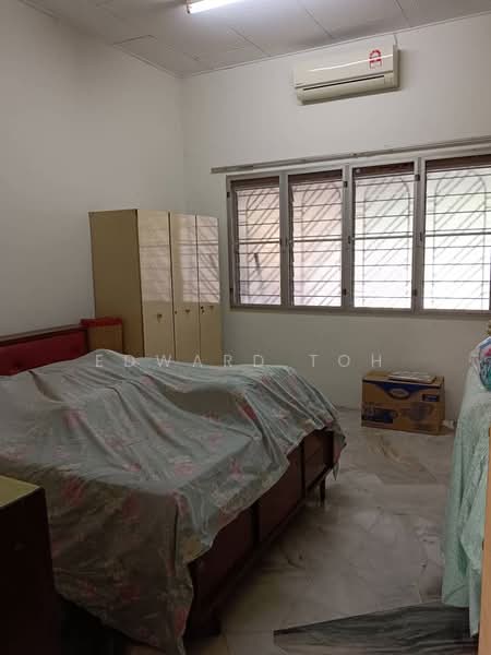 Rumah Teres 1 Tingkat untuk Dijual di Pelabuhan Klang (Selangor) - Edward Toh - Bedroom - PropertyGuru.com.my