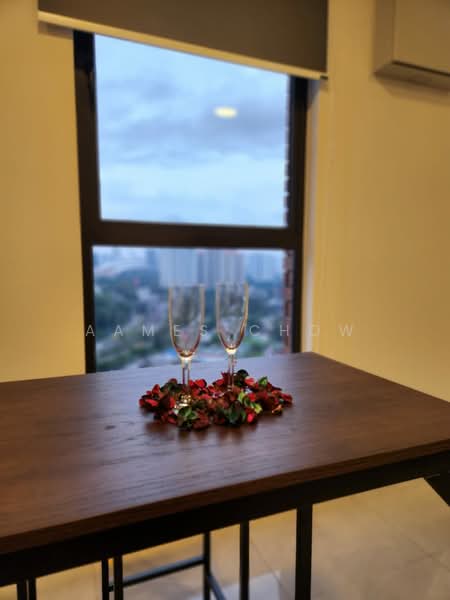 Servis Apartment untuk Disewa di Q SOVO - Aames Chow - View - PropertyGuru.com.my
