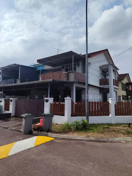 Rumah Teres 2 Tingkat untuk Dijual di Taman Nusa Bestari (Iskandar Puteri (Nusajaya)) - Jaslyn Tan - Exterior - PropertyGuru.com.my