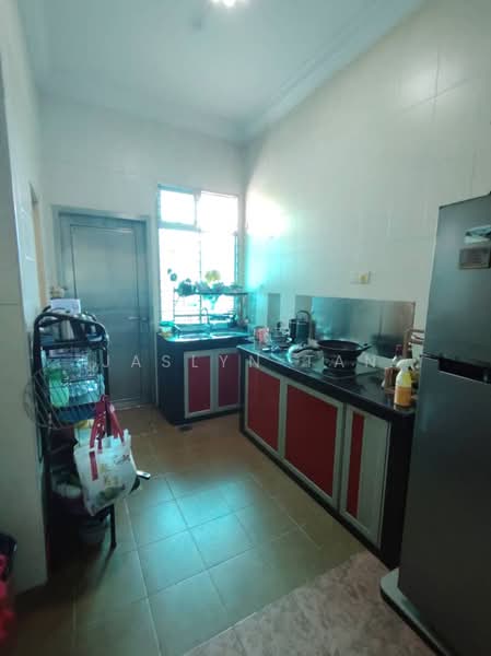 Rumah Teres 2 Tingkat untuk Dijual di Taman Nusa Bestari (Iskandar Puteri (Nusajaya)) - Jaslyn Tan - Kitchen - PropertyGuru.com.my