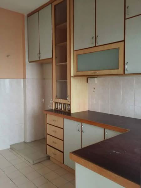 Pangsapuri untuk Dijual di Suria Kipark Damansara - Racheel Chang - Kitchen - PropertyGuru.com.my