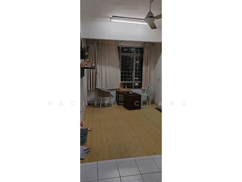 Pangsapuri untuk Dijual di Suria Kipark Damansara - Racheel Chang - Living Room - PropertyGuru.com.my