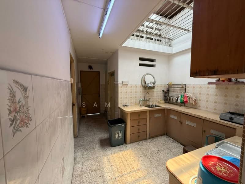 1-storey Terraced House for Sale in Fettes Park (Tanjung Tokong) - Sam Kam - Kitchen - PropertyGuru.com.my