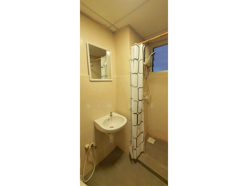 Apartment for Rent at Bayu Puteri - Xin Nee - Bathroom - PropertyGuru.com.my