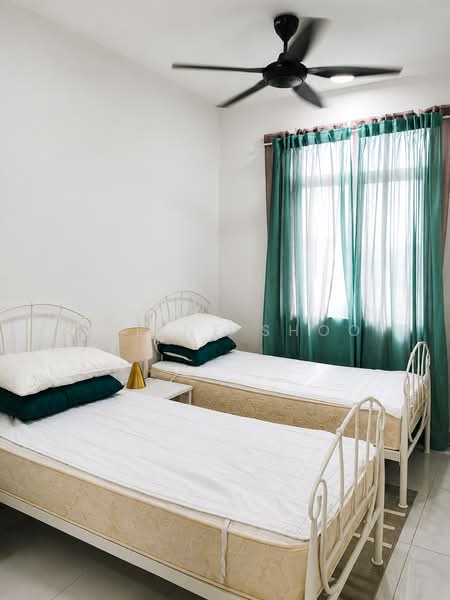Pangsapuri untuk Disewa di Impiana Sky Residensi - Celine Shoo - Bedroom - PropertyGuru.com.my