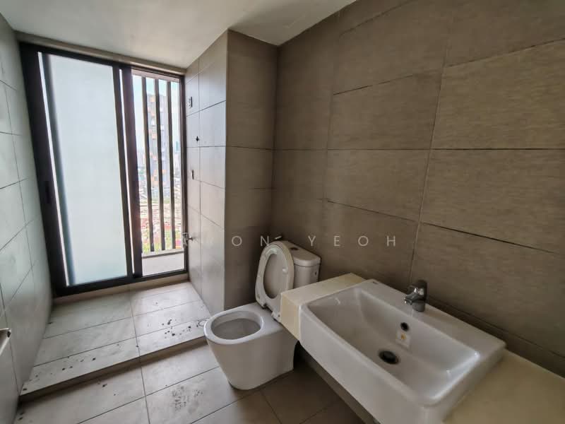 Service Residence for Sale at EkoCheras Service Residences - Aaron Yeoh - Bathroom - PropertyGuru.com.my