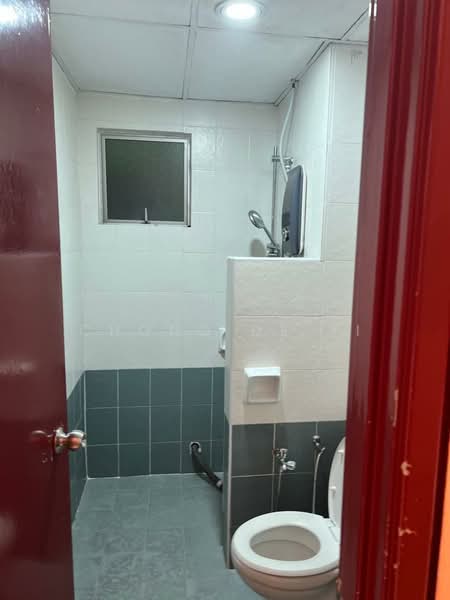 Condominium for Rent at Fortune Park (Suria Perdana) - Chong De Yi - Bathroom - PropertyGuru.com.my