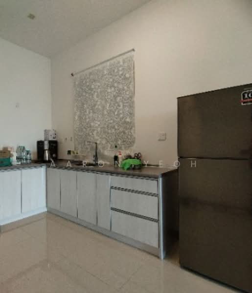 Service Residence for Sale at Southbank Residence - Aaron Yeoh - Kitchen - PropertyGuru.com.my