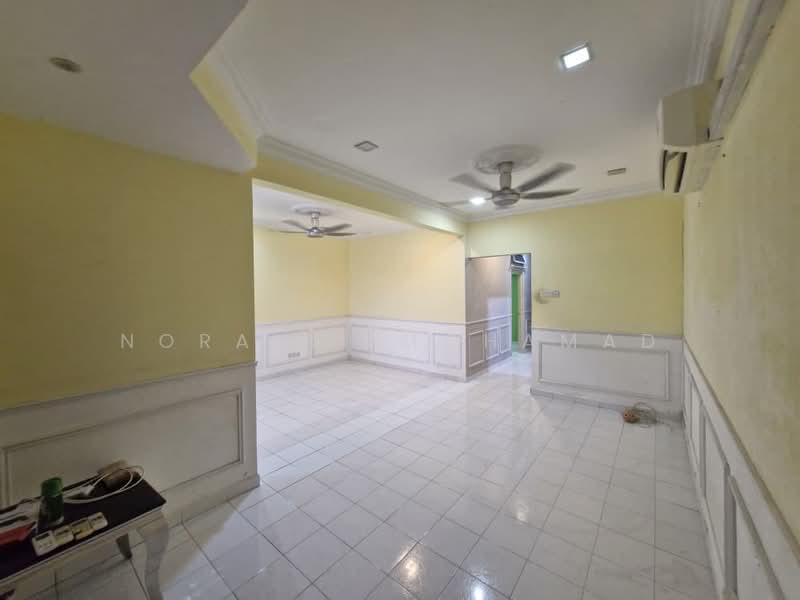 1.5-storey Terraced House for Sale in Taman Pelangi Semenyih (Semenyih) - Noraini Mohamad - PropertyGuru.com.my