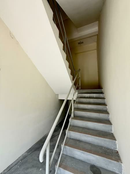 Kilang untuk Disewa di Saujana Rawang (Rawang) - Dennix Chin - Corridor - PropertyGuru.com.my
