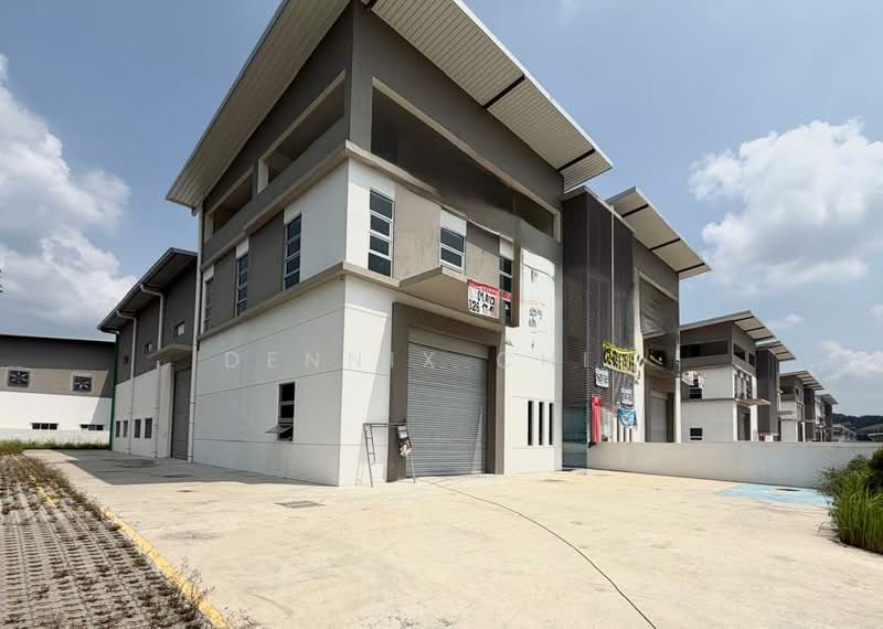 Kilang untuk Disewa di Saujana Rawang (Rawang) - Dennix Chin - Exterior - PropertyGuru.com.my