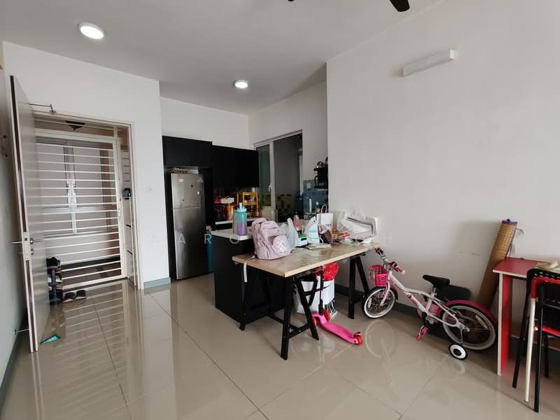 Service Residence for Sale at Southbank Residence - Aaron Yeoh - Kitchen - PropertyGuru.com.my