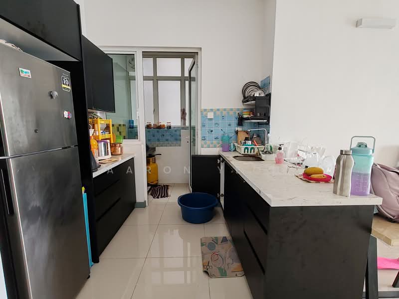Service Residence for Sale at Southbank Residence - Aaron Yeoh - Kitchen - PropertyGuru.com.my
