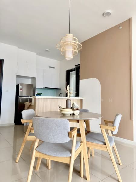 Service Residence for Rent at Sunway Belfield - Elaine Cheah - Dining Room - PropertyGuru.com.my