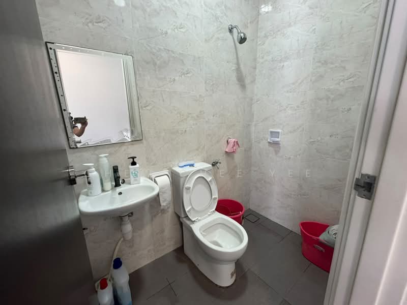 Rumah Kluster untuk Disewa di Eco Spring (Johor Bahru) - Chew Chee Yee - Bathroom - PropertyGuru.com.my