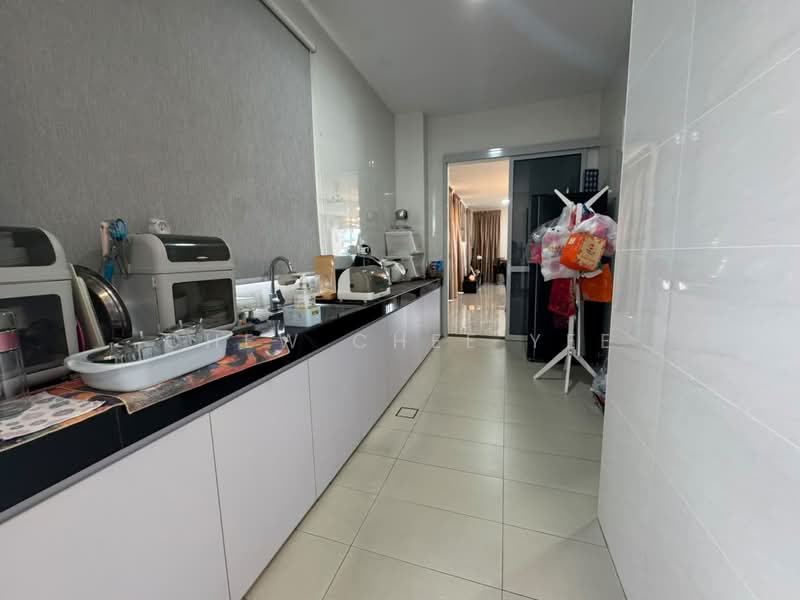 Rumah Kluster untuk Disewa di Eco Spring (Johor Bahru) - Chew Chee Yee - Kitchen - PropertyGuru.com.my