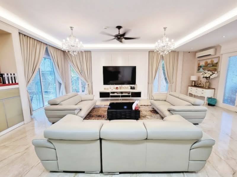 Bungalow for Rent in Ampang (Kuala Lumpur) - Esther Tan - Living Room - PropertyGuru.com.my