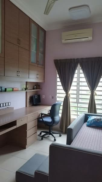 Kondominium untuk Disewa di I-Regency Condominium (Ideal Regency) - Derrick . - Study - PropertyGuru.com.my