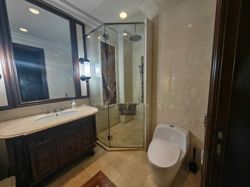Servis Apartment untuk Dijual di Casa Del Rio - Wesley Tan - Bathroom - PropertyGuru.com.my