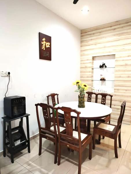 Rumah Teres 2 Tingkat untuk Dijual di Ehsan Jaya (Johor Bahru) - Shereen Wong - Dining Room - PropertyGuru.com.my