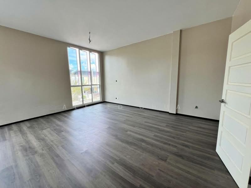 Semi-Detached House for Sale in Kota Sentosa (Kuching) - Alfred Chua - Interior - PropertyGuru.com.my
