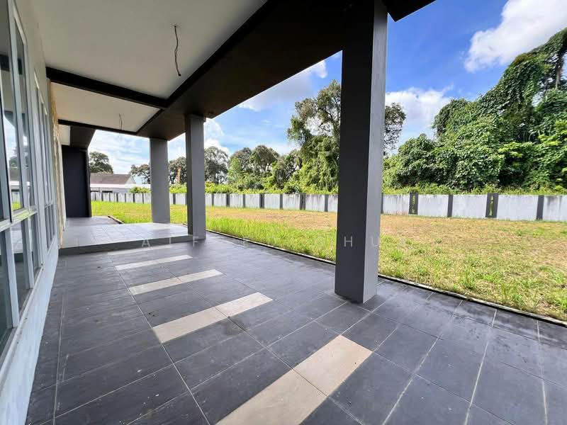 Semi-Detached House for Sale in Kota Sentosa (Kuching) - Alfred Chua - Exterior - PropertyGuru.com.my