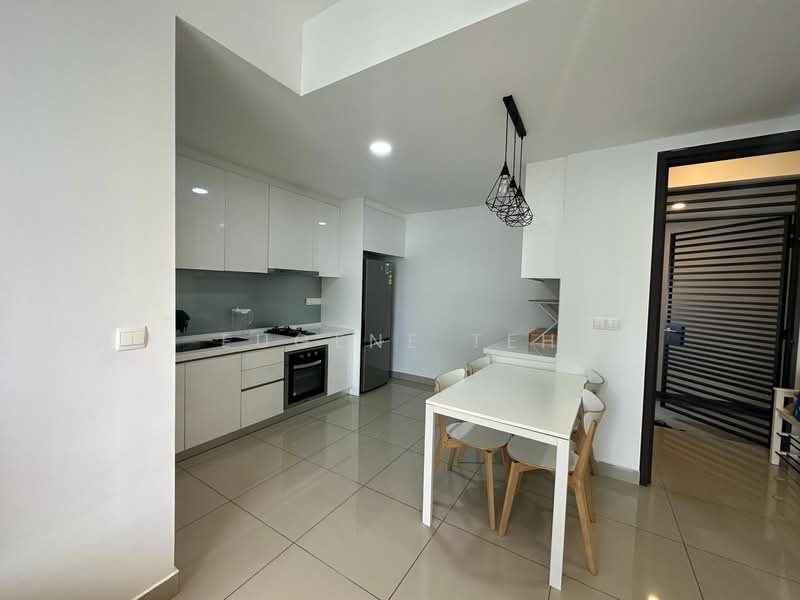 Service Residence for Sale at Paloma @ Tropicana Metropark - Eugene Teh - Kitchen - PropertyGuru.com.my