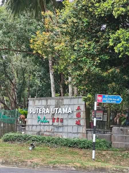 2.5-storey Terraced House for Sale in Taman Sutera Utama (Skudai) - Eric Lee - Exterior - PropertyGuru.com.my
