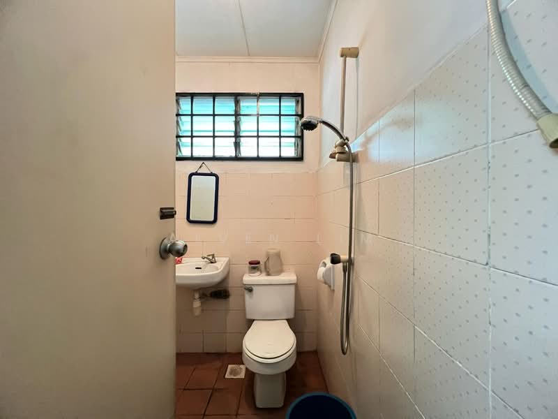 2.5-storey Terraced House for Sale in Bandar Sri Damansara (Selangor) - Alven Lim - Bathroom - PropertyGuru.com.my
